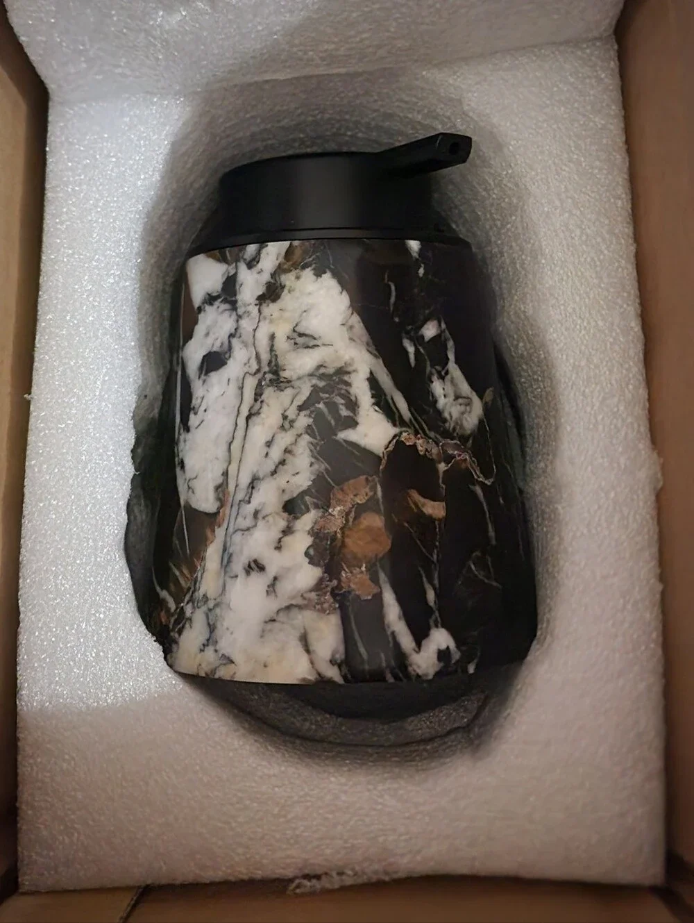 Gaklivid Marble Soap Dispenser in Black, White & Gold
